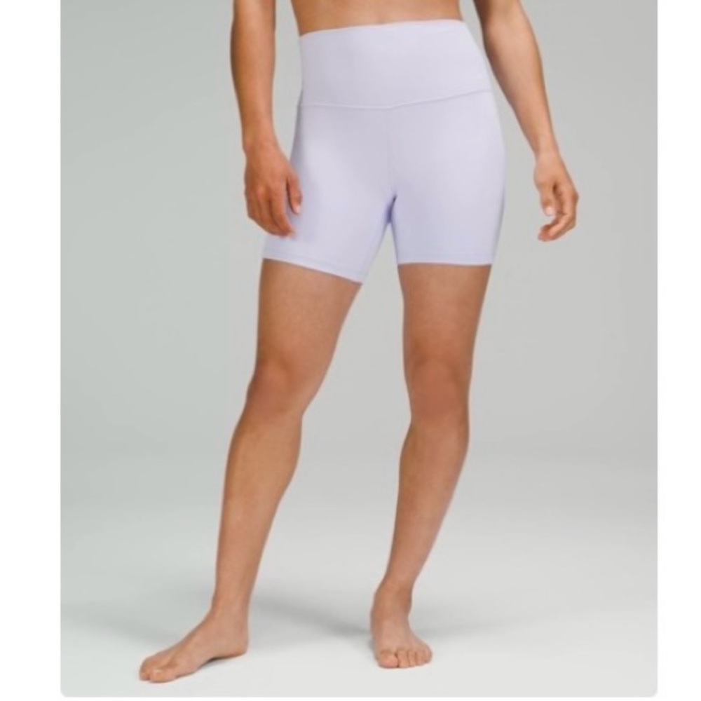 lululemon align shorts 6”. Size 8. Picture shown above is accurate